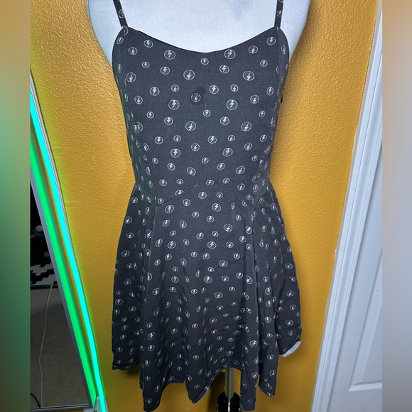 Fun and Flirty, BY JUNKFOOD dress!! - Picture 3 of 15